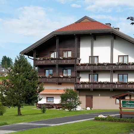 Hubertushof Hotel Latschach ober dem Faakersee Екстериор снимка