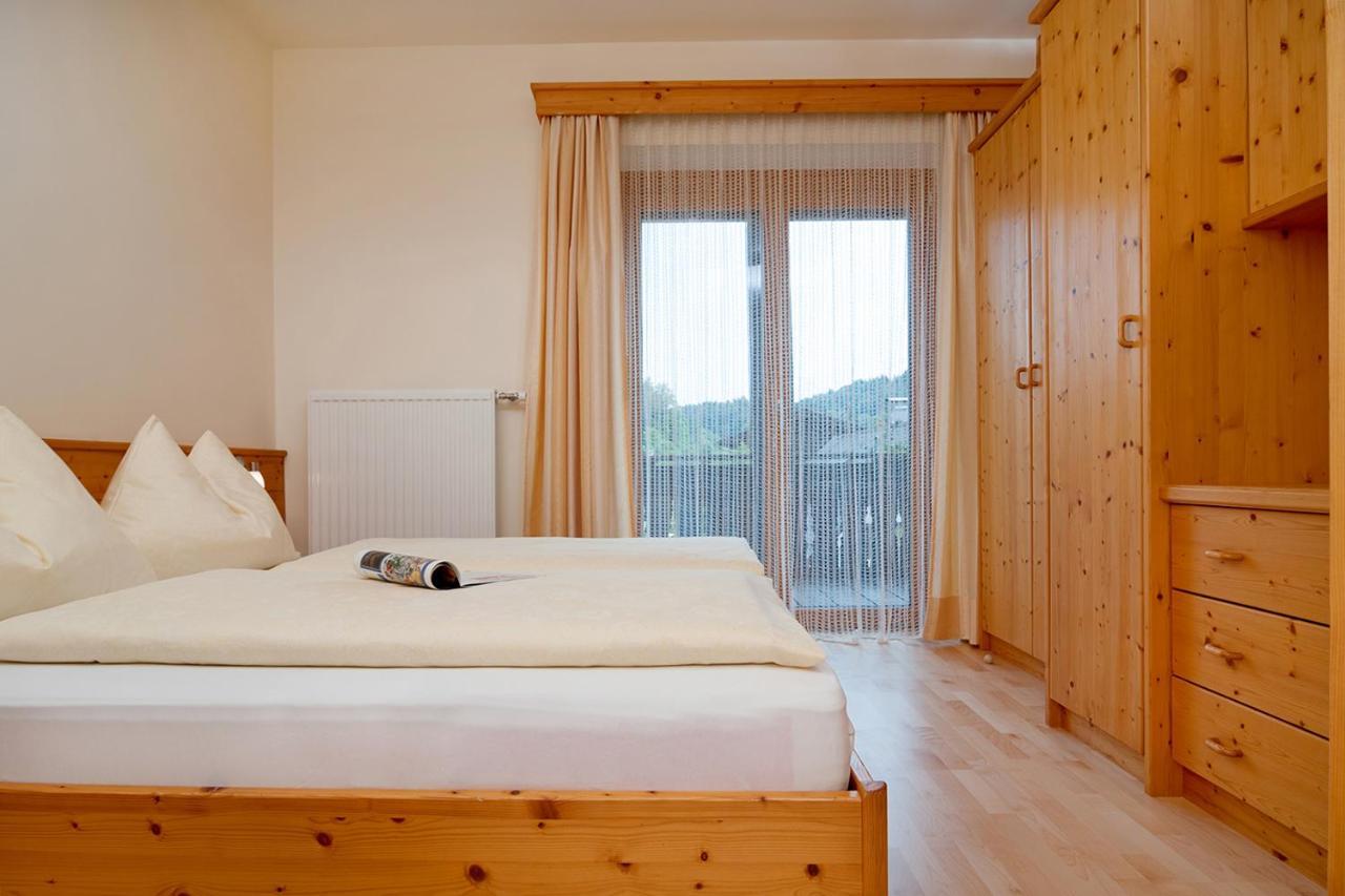 Hubertushof Hotel Latschach ober dem Faakersee Екстериор снимка