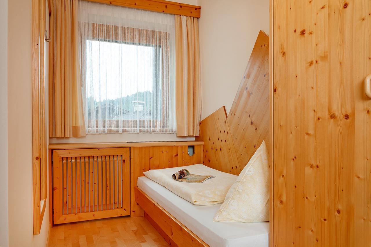 Hubertushof Hotel Latschach ober dem Faakersee Екстериор снимка
